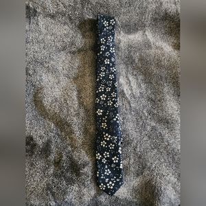 ORIGINAL PENGUIN Necktie - Blue w/ Floral Prints